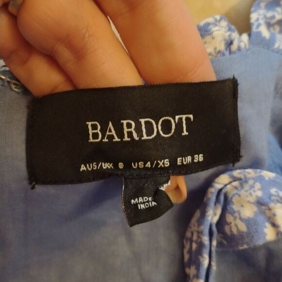 Bardot Paris Mini Flip Dress Blue Ditsy light blue white flowers ruffle hem XS - Picture 9 of 16